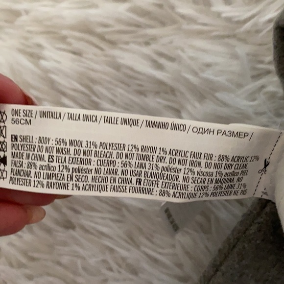 Forever 21 Cap with Fur Ball on Top - Picture 5 of 5